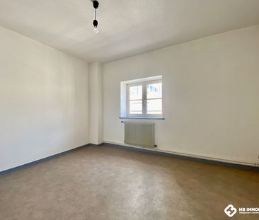 Location Appartement 4 pièces 88m² ROANNE 42300 - Photo 4