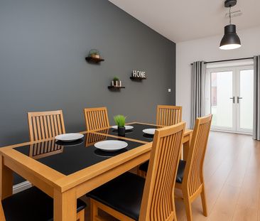 2 Bed Flat, Tobacco Wharf, L5 - Photo 4