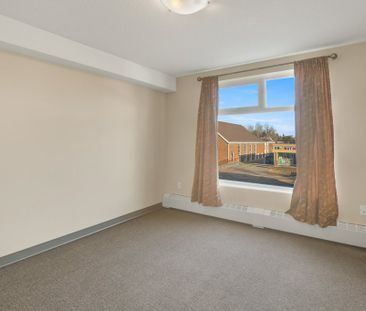 Lovely 1 Bedroom Apartment in the Heart of Red Deer! - Photo 5