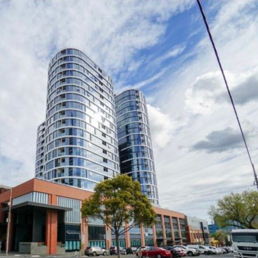 West Melbourne - Photo 1
