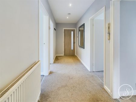 Primley Park Road, Leeds - Photo 2