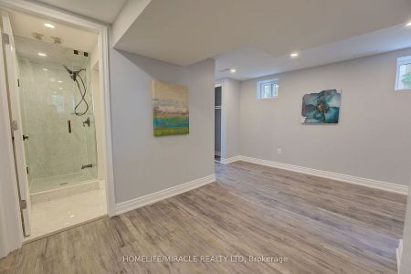 For Lease - 85 Silverstone Drive, Toronto, Ontario - Photo 5