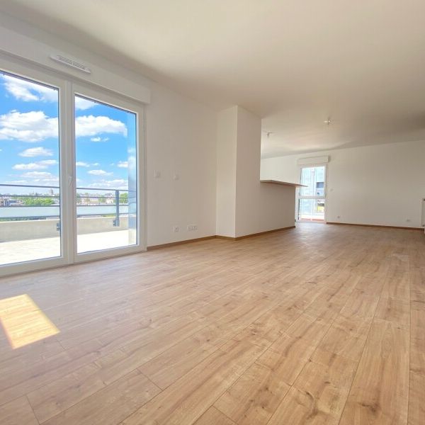 Location Appartement 4 pièces 99m² ORLEANS 45100 - Photo 1