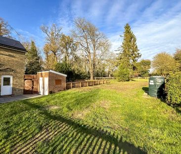 1 bedroom semi-detached house to rent - Photo 5