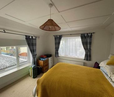 2 bedroom cottage to rent - Photo 2