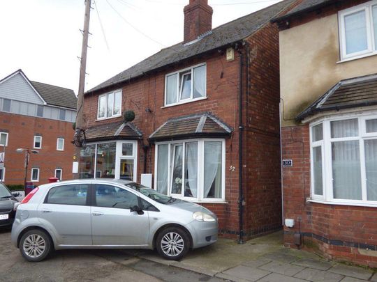 3 bedroom semi-detached house to rent - Photo 1