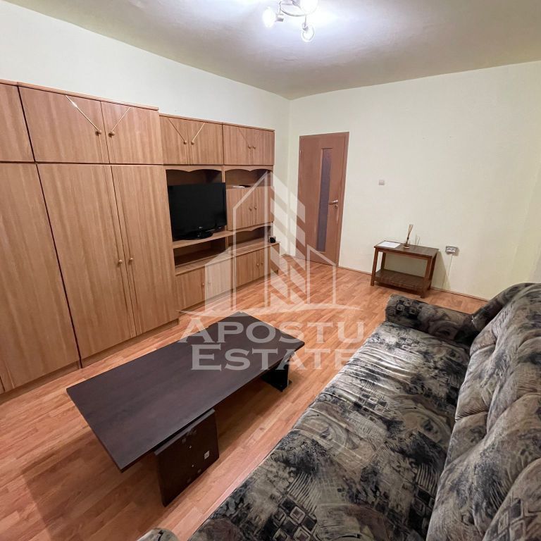 Apartament 2 camere, Semidecomandat, zona Circumvalatiunii - Photo 1