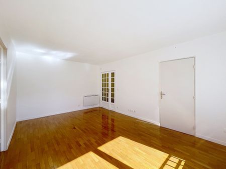 Location Appartement 2 pièces 38m² - Photo 2