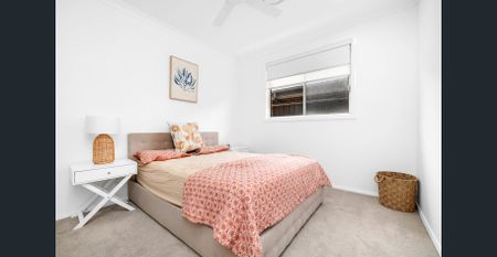 Modern family home! - Photo 5