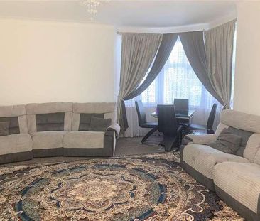 Vernon Court, Hendon Way, Childs Hill, NW2 - Photo 2