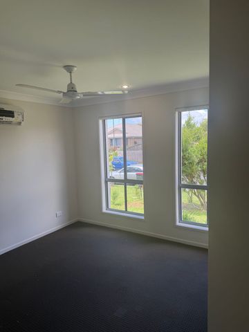 2 / 3 McCallum St - Photo 4