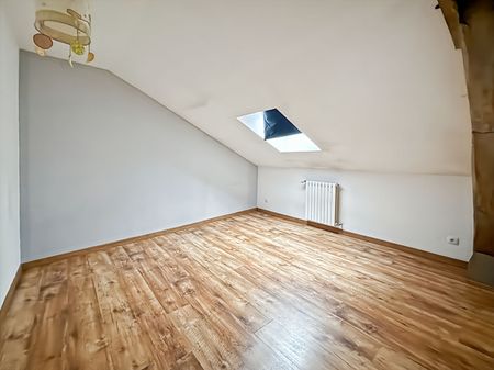 House - Photo 3