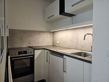 Charmante 1-Zimmer-Wohnung mit Loggia - Photo 2