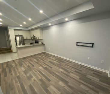 For Lease - 2285 Mcnab Lane Unit# 5, Mississauga, Ontario - Photo 5