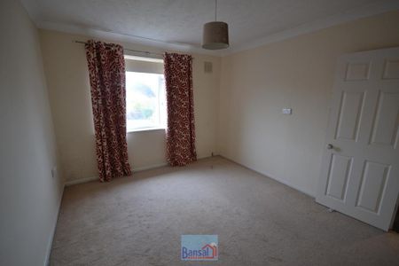 2 bedroom maisonette to rent - Photo 3