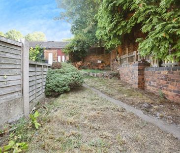 3 bedroom end of terrace house to rent - Photo 5
