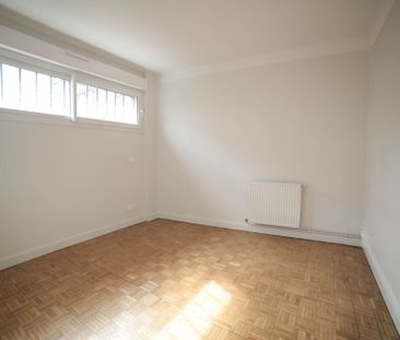 Location Appartement 2 pièces 50m² ROUEN 76000 - Photo 3