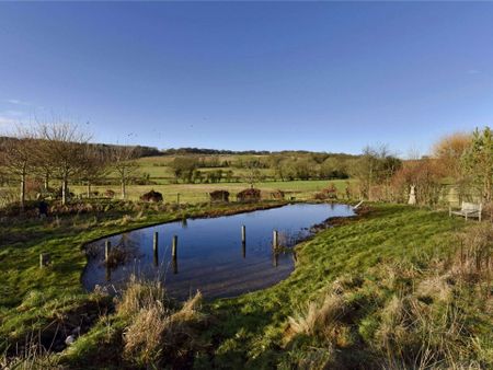 A superb family home in a fantastic rural setting - Photo 3