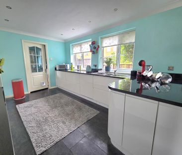 4 bedroom house to rent - Photo 4