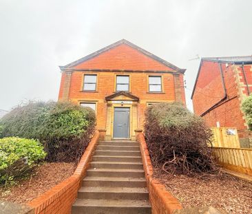 Sherborne Road, Yeovil, Somerset - Photo 2