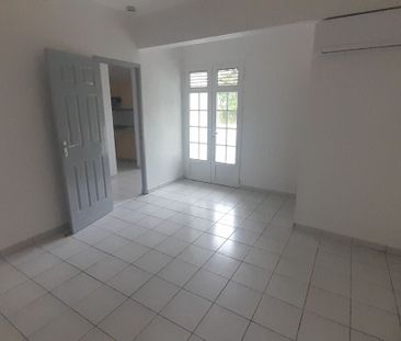 Location appartement 2 pièces, 33.49m², Fort-de-France - Photo 5