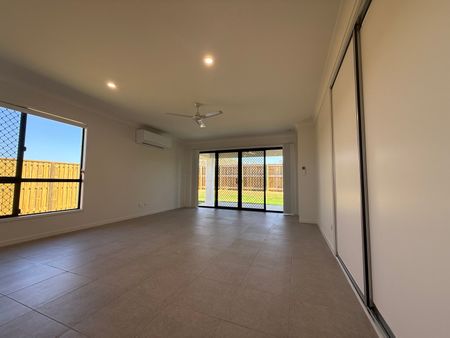 135 Salonica Circuit, Bushland Beach QLD 4818 - House For Rent - $660 | Domain - Photo 3