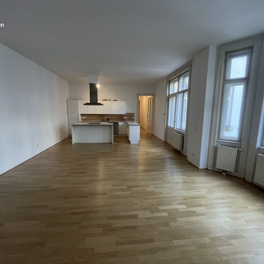 neu ausgemalte 4-Zimmerwohnung mit innenhofseitigen Balkon in guter Lage! - Foto 1