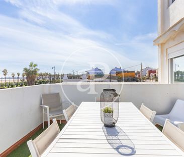 Penthouse for rent with Terrace in Malvarrosa (Valencia) - Photo 2