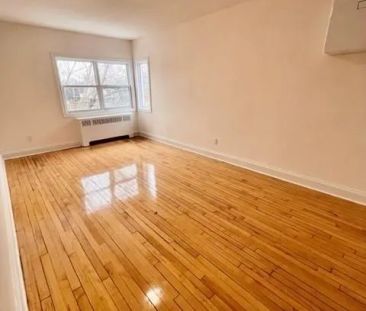 5 - 75 HOLLAND AVENUE - Photo 4