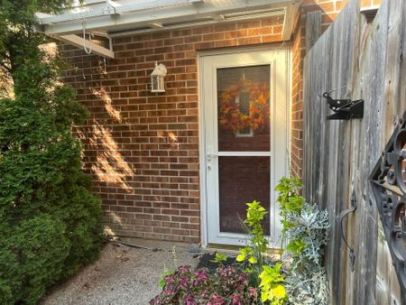 For Lease - 3480 Autumnleaf Crescent Unit# Bsmt, Mississauga, Ontario - Photo 3