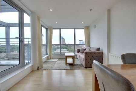 Brunswick House, Queen Street, Portsmouth, PO1 - Photo 2