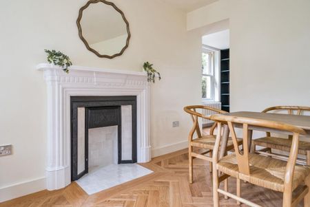 3 bedroom flat to rent - Photo 4