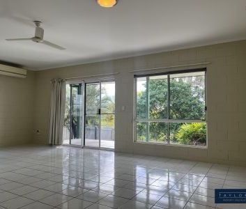 Your Urban Retreat Awaits! - Photo 1