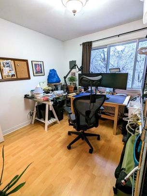 Condo for rent, Montréal (Saint-Laurent) - Photo 1
