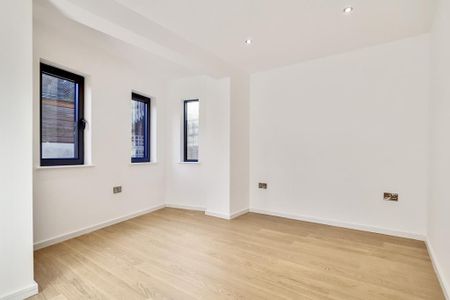 4 bedroom townhouse to rent - Photo 2