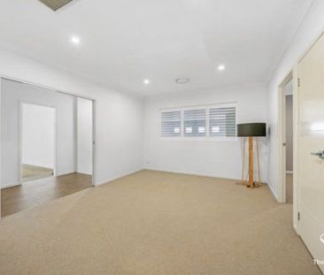 Hidden Gem in Coomera waters - Photo 1