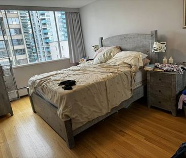 Two Bedroom with Views of English Bay - October 1st - Photo 4