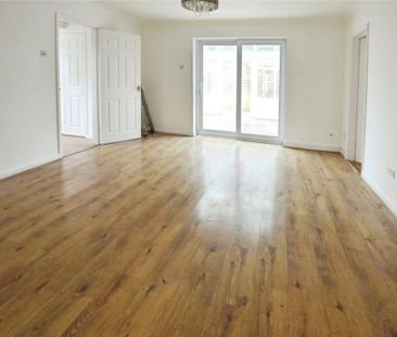 3 bedroom link detached house to rent - Photo 1