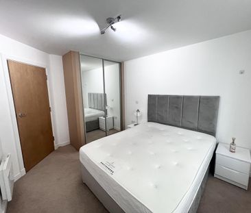 2 bedroom apartment to rent - Photo 4