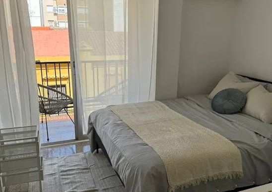 Carrer de Juan Castelló, Valencia, Valencian Community 46009