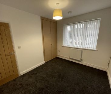 3 bedroom bungalow to rent - Photo 1