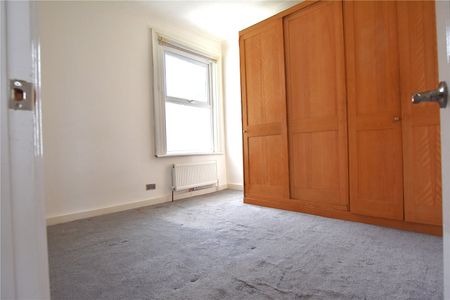 Bensham Grove, Thornton Heath, CR7 - Photo 3