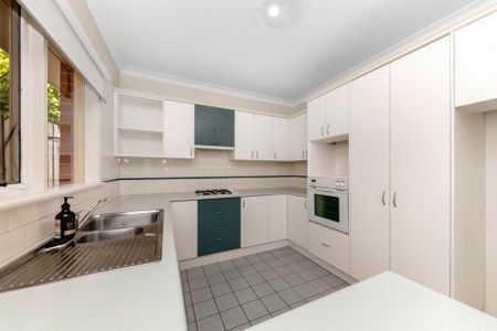 Expansive Proportions! - Photo 4