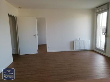 Location Appartement 2 pièces 49m² CALUIRE ET CUIRE 69300 - Photo 2