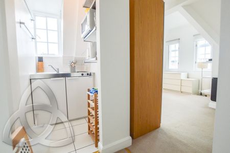 Abbey Road, London, London, NW8 9AD - Photo 4