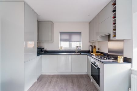 Chadwick Street, High Wycombe - Photo 3