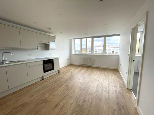 1 bedroom flat to rent - Photo 1