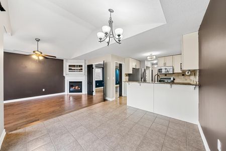 For Lease - 1821 Lamstone Street Unit# Upper, Innisfil, Ontario - Photo 3