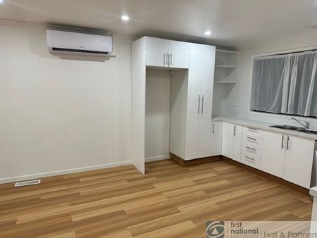 2 / 7 Vera Court, Dandenong - Photo 5