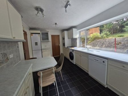 Park Road, CR8, Property for rent - Photo 4